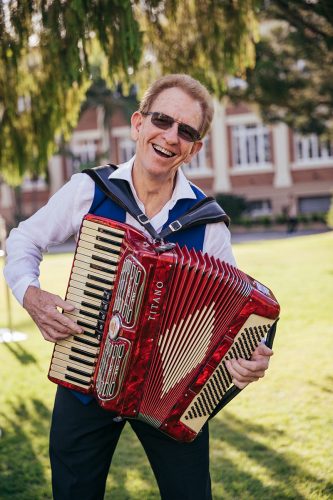 robert grant accordion italian events and birthday parties special occasions robert grant accordion italian events and birthday parties special occasions